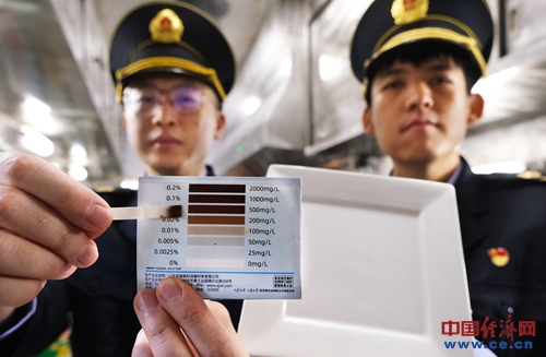 春运在即 把好旅客食品安全关(图2)