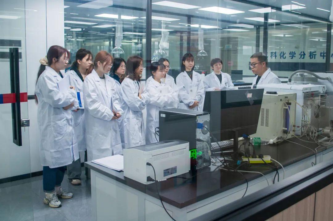 医疗器械生物相容性检测机构 威科检测集团成功举办医疗器械洁净环境、纯化水、微生物实操小班培训(图1)