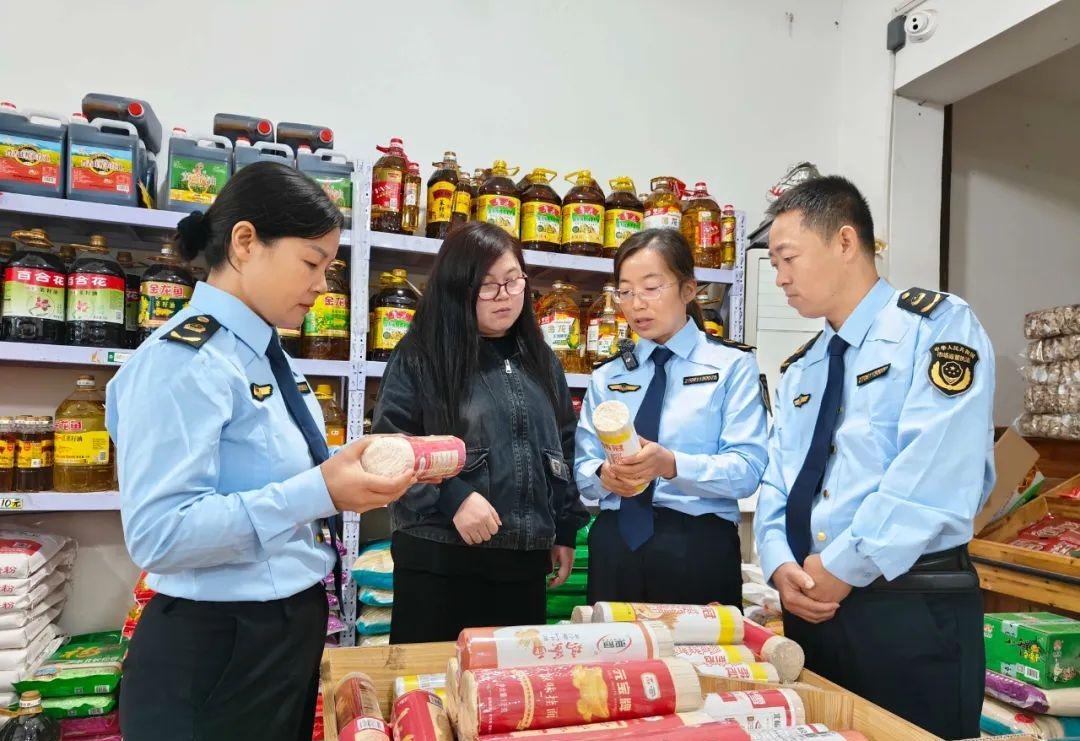 西北多地开展“五一”食品安全专项检测行动(图1)