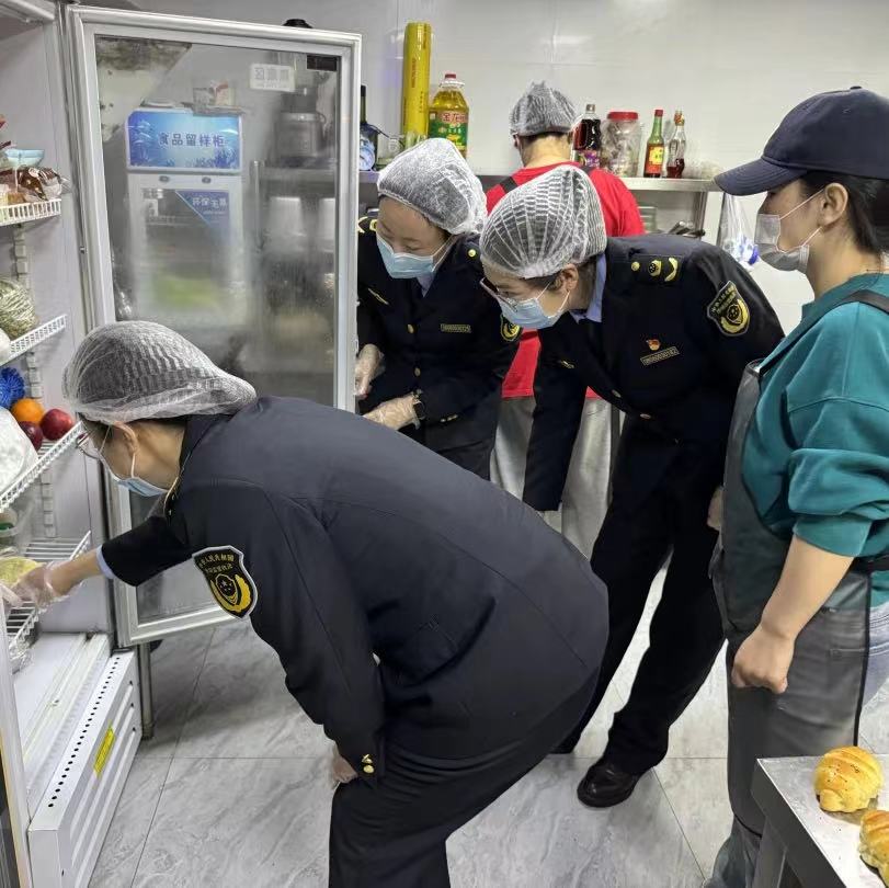 落实食品安全“两个责任” 严守餐饮服务安全底线——访黑龙江省市场监督管理局餐饮服务监督管理处(图3)