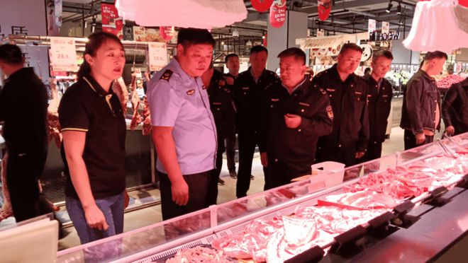 河南鲜风连锁超市被曝售卖过期食品此前多次因食品问题被罚(图6)