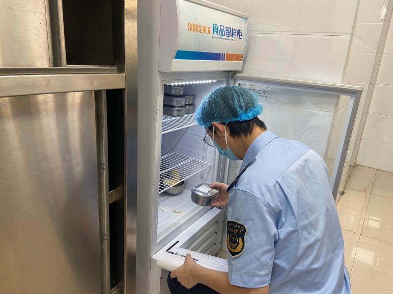 福建省将乐县市场监管局开展学校及校园周边食品安全检查(图2)