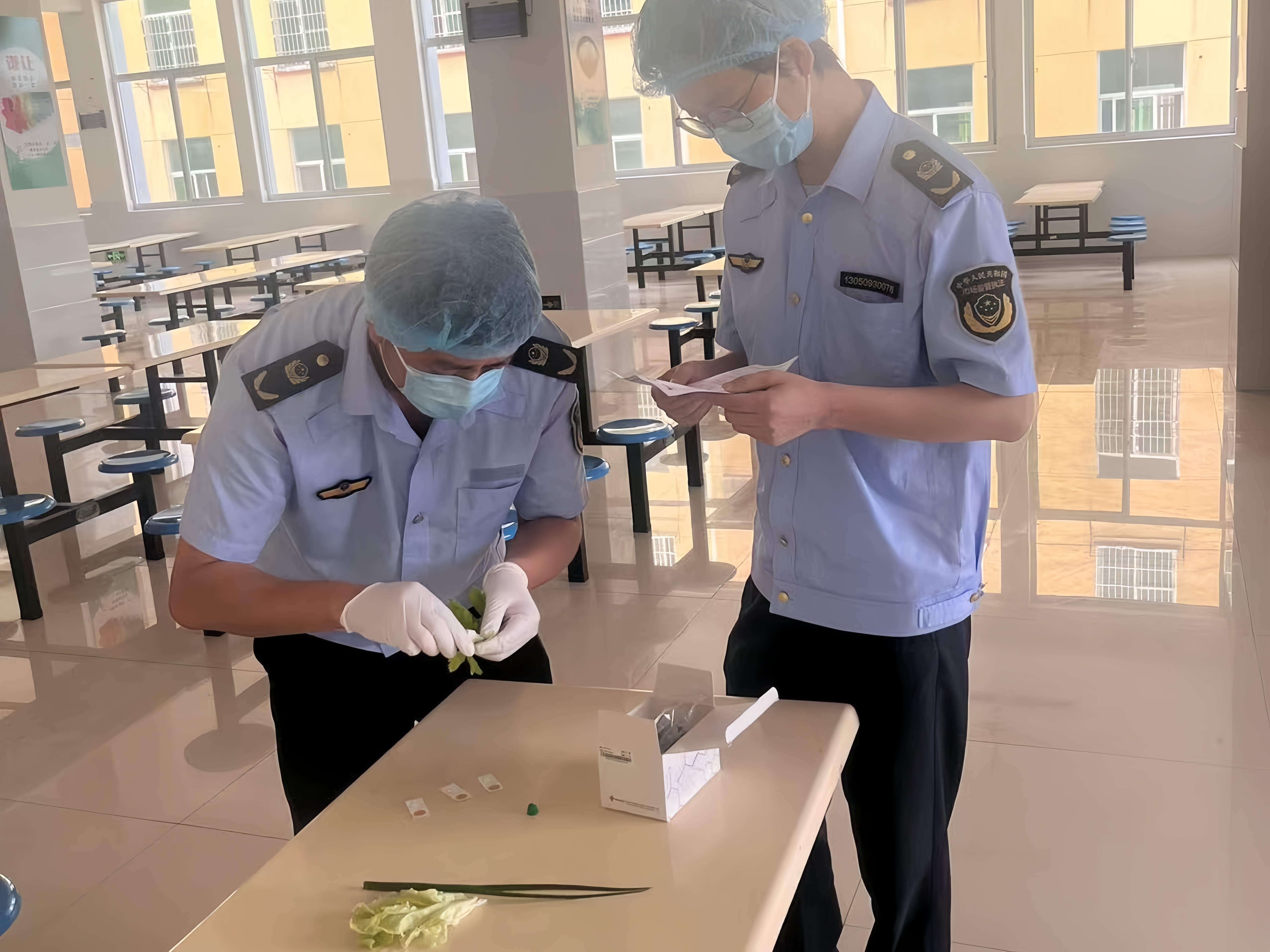 福建省将乐县市场监管局开展学校及校园周边食品安全检查(图3)