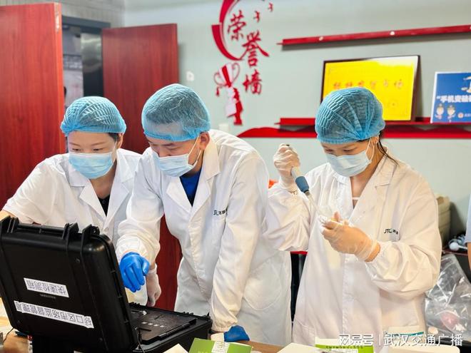 回应市民“你点我检”结果人大代表现场“监考”食品快检(图1)