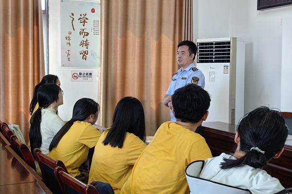 食安中国行快检精准把好关走访细致护食安(图2)